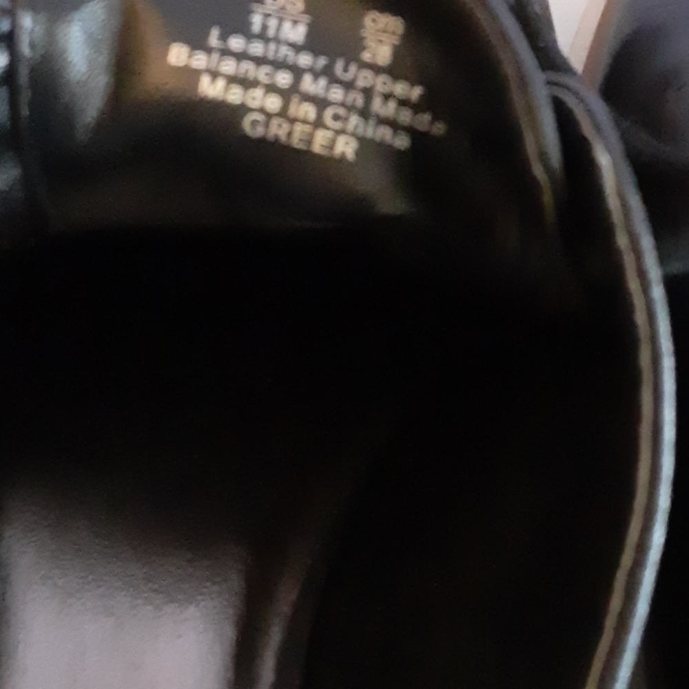 Black Bleecker & Bond Greer Wedge - Picture 6 of 10
